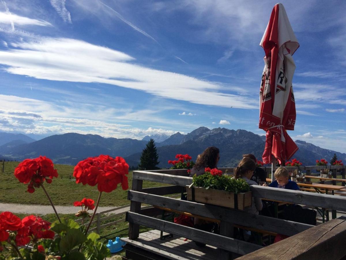 Dachstein Mountainview Gosau Apartment ภายนอก รูปภาพ
